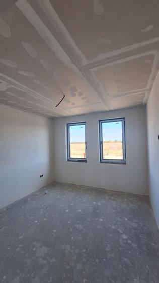 Casă cu 3 camere în Central