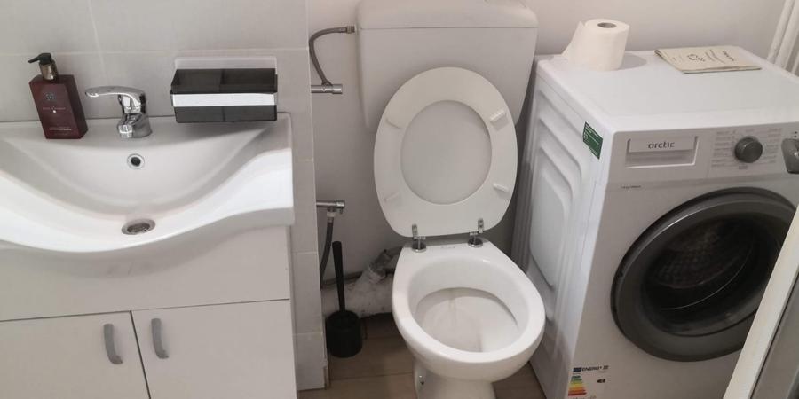 Garsoniera Mall Vitan, 10 minute de metrou, mobilata si utilata modern, libera - 13