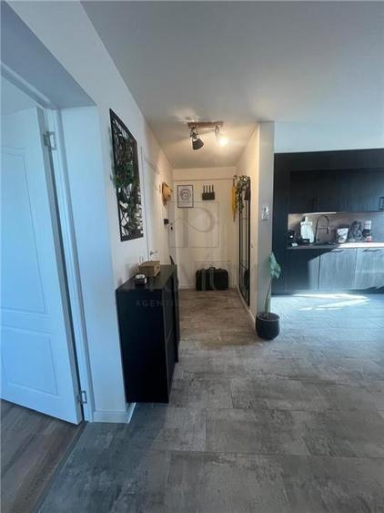 GIROC - 3 CAM - LOC PARCARE - INCALZIRE PARDOASEALA - UTILAT/MOBILAT MODERN - 6