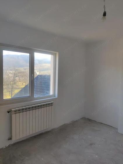 Casa cu garaj in Lapu? Maramures - 1