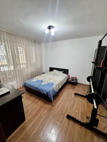 3 Camere la 400 metri de metrou Raul Doamnei - 9