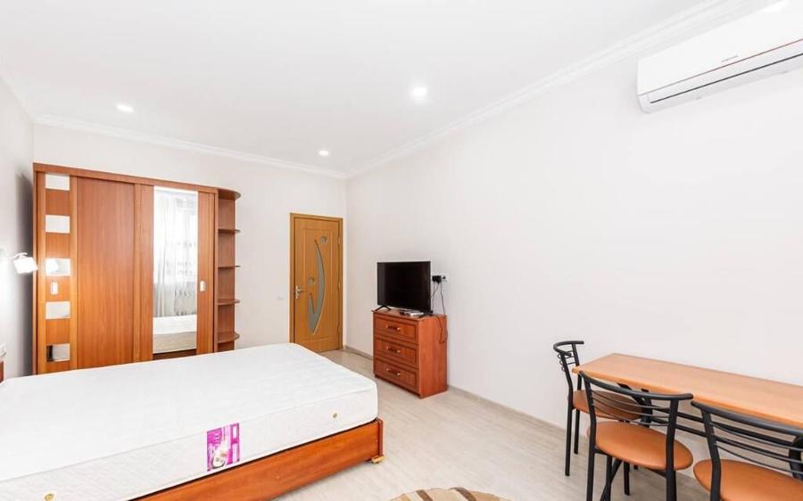 Inchiriez Apartament 1 camera Central - 2