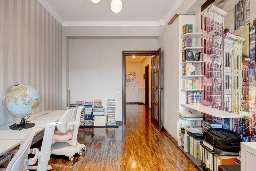 Apartament 170mp utili, 77mp curte si 3 locuri parcare, Parc Bazilescu! - 11