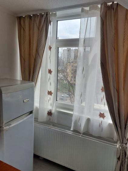 Inchiriez garsoniera Craiovei - 2