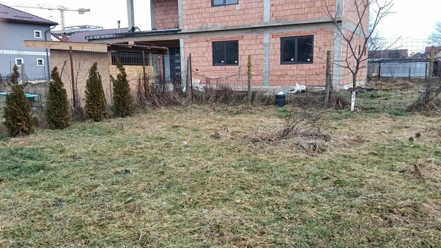 Teren intravilan 575mp + drum servitute - 1