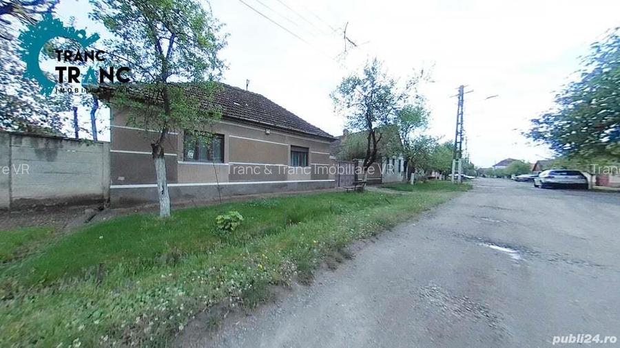 Casa tradi?ionala cu 5 camere in ora?ul Pecica(ID: 25725)