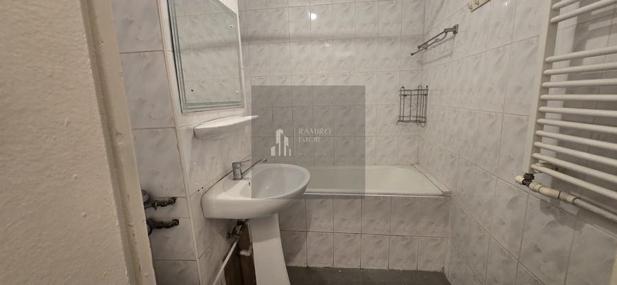 Apartament 3 camere  GIURGIULUI 72 mp DE RENOVAT - 12