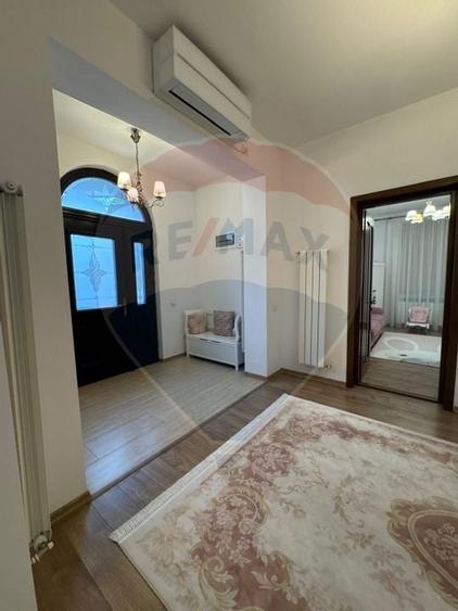 Casa stil boieresc,zona centrala, teren 450mp, comision zero - 8