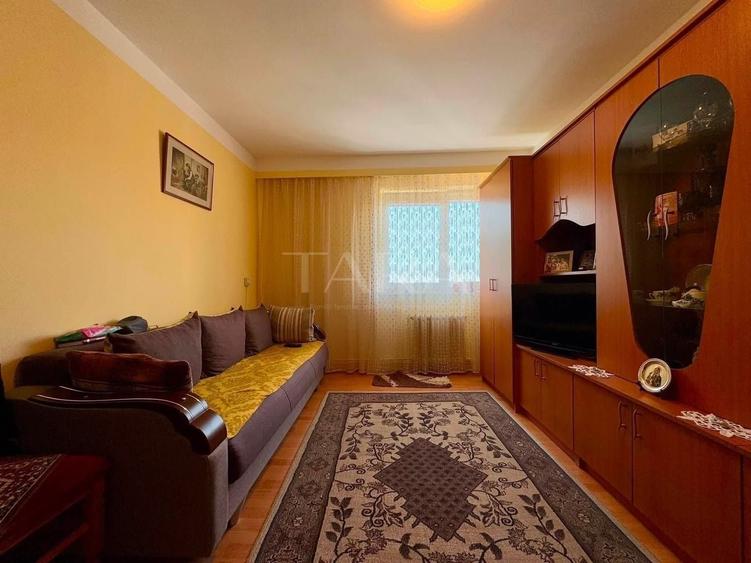 Apartament cu 2 camere semidecomandat, mobilat în Mănăștur