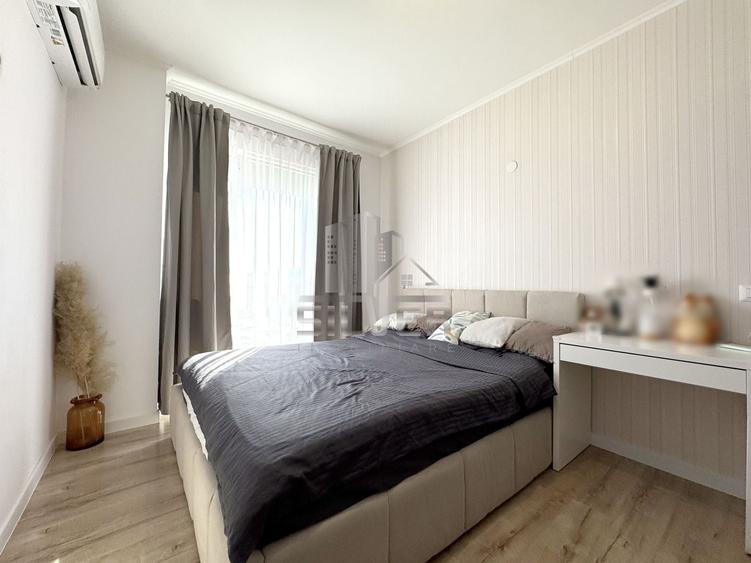 Apartament cu 3 camere semidecomandat, mobilat în Florești