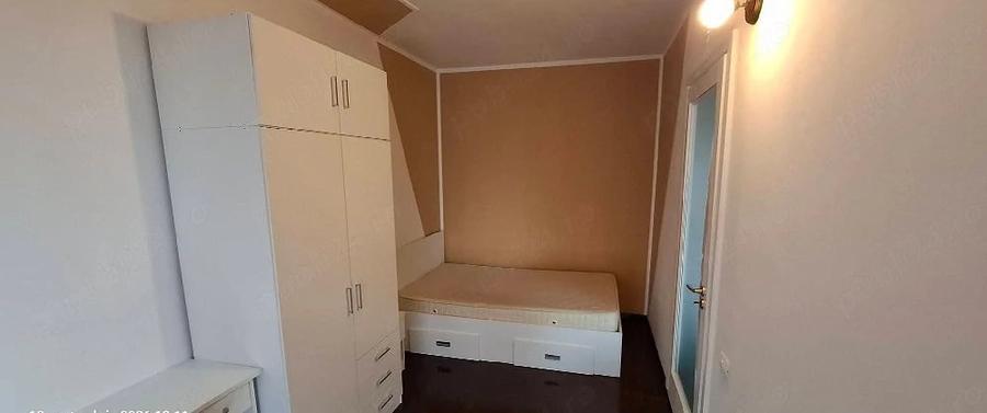 Apartament cu 2 camere decomandat în Sud