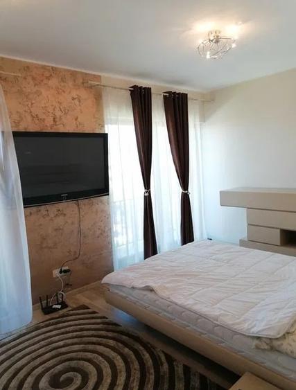 Duplex cu 4 camere cu Canalizare în Europa