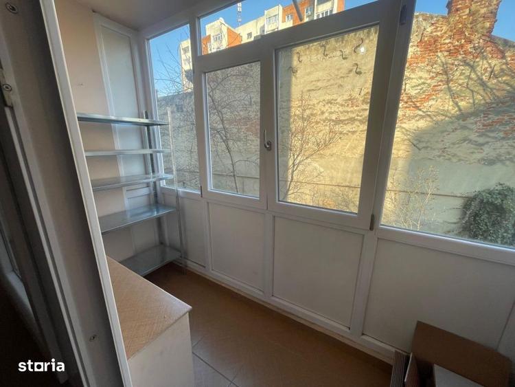 Apartament cu 2 camere în Calea București