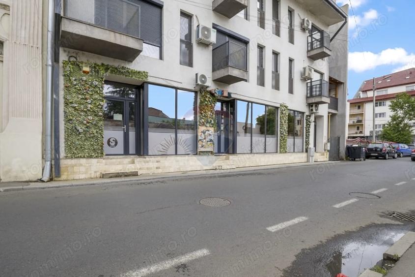 Spațiu comercial, de 112 mp, în Central