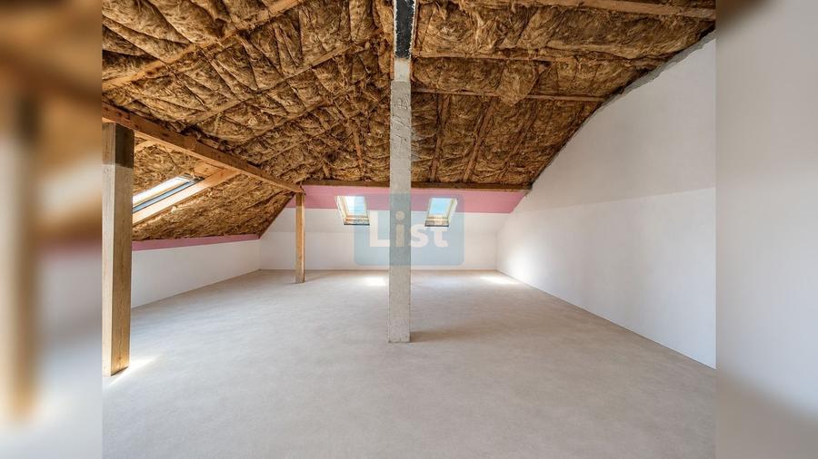 Apartament cu 3 camere în Între Lacuri