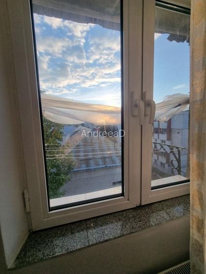 3 camere | Renovat complet | Mobilat & utilat | Langa Colegiul Mihail Sadoveanu | Pod pe toata suprafata