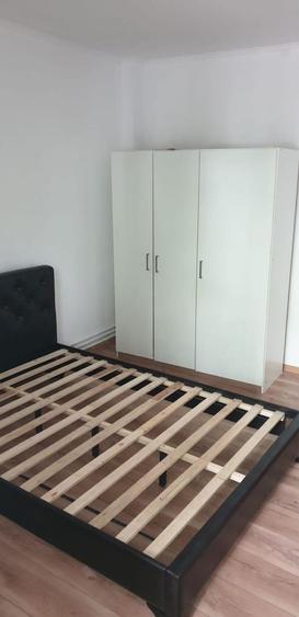 Apartament cu 2 camere decomandat în Colentina