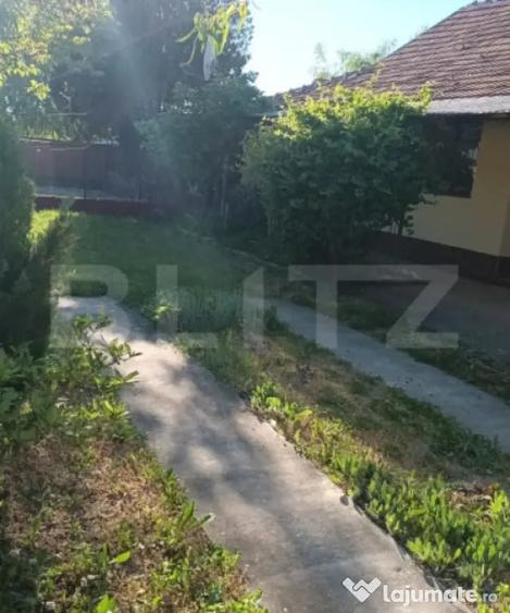 Casă cu 5 camere cu Teren 1201 Mp în Tormac