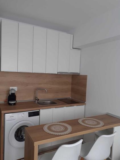 Faleza Nord - Studio Lux - 8
