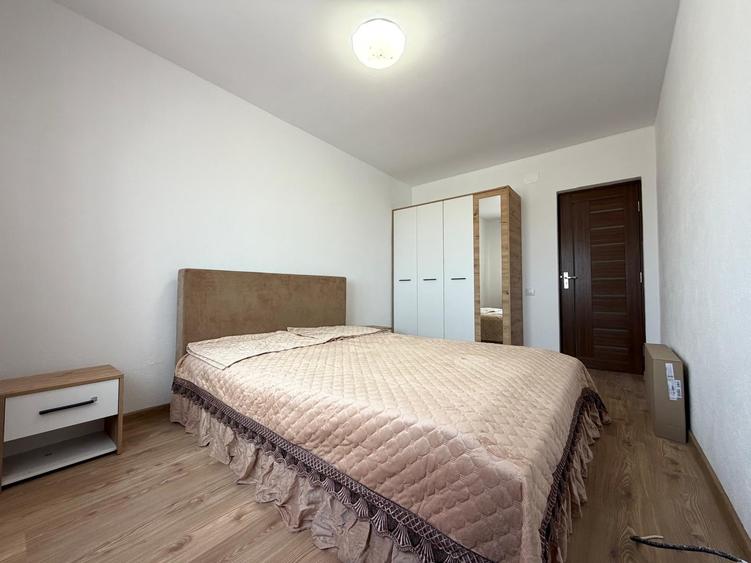Duplex cu 5 camere cu Teren 380 Mp în Chișoda