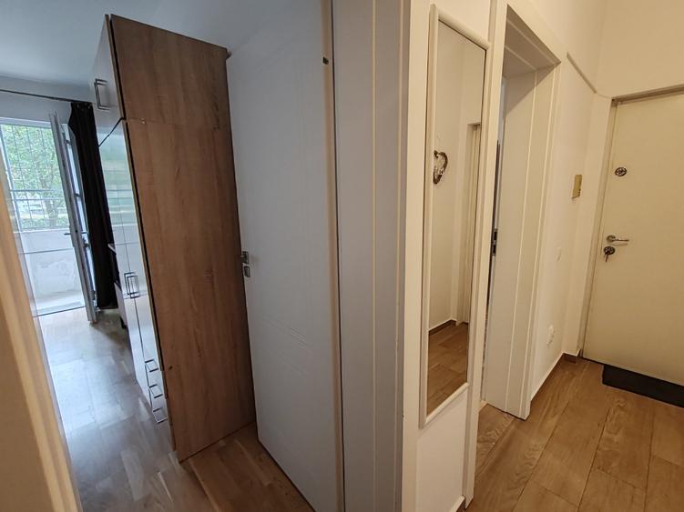 Apartament 2 camere liber la vanzare zona Centrul Civic - 6
