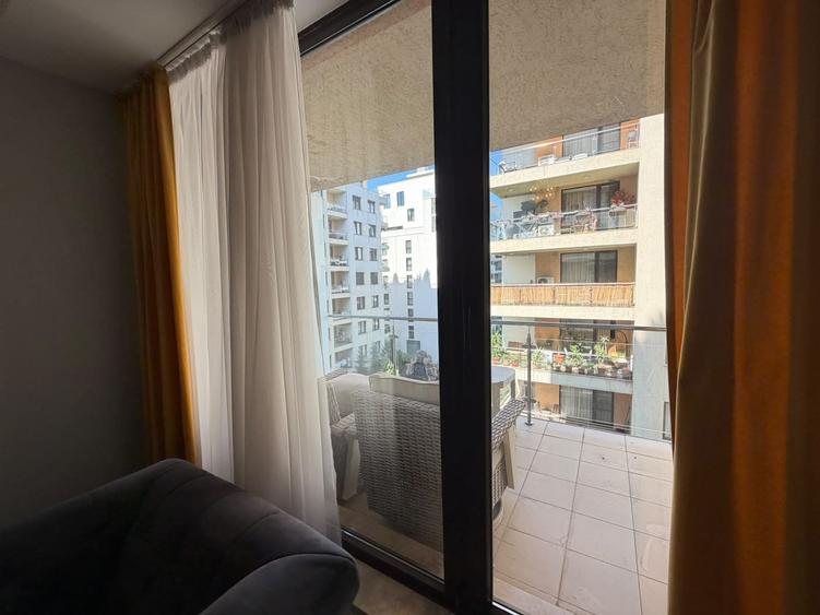 Apartament cu 2 camere semidecomandat, mobilat în Aviației