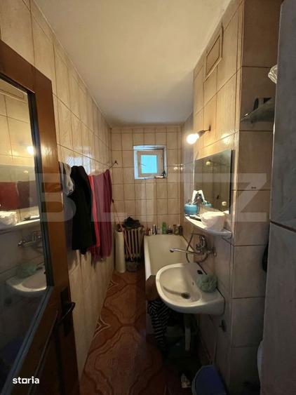 Apartament cu 2 camere 44mp situat in zona Lama, la parter - 1