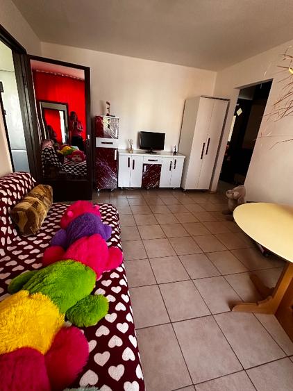 Vând apartament 2 camere - 3