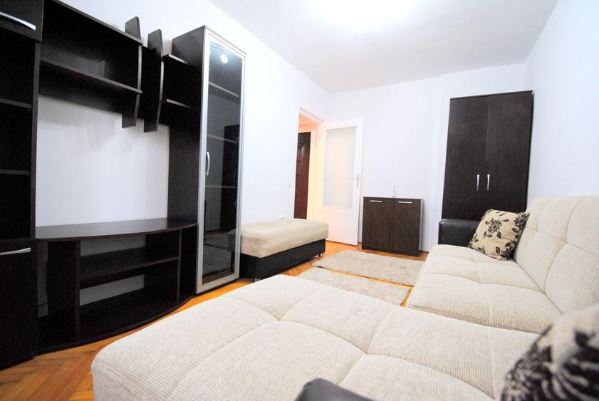 Apartament cu 3 camere de închiriat în zona Complex Studentesc - 8