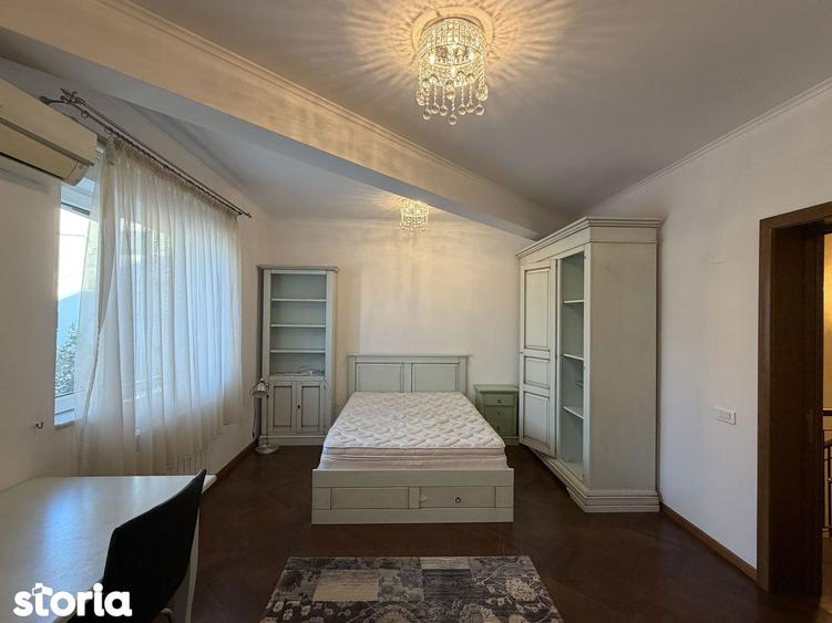 Casa Herastrau - 13
