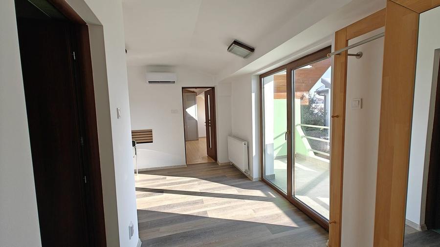 Spatiu pentru birouri, 2 parcari, Plopilor, Semicentral - 11