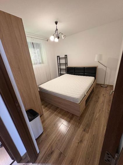 Ap la demisol 3 camere 50mp str Scolii Dambul Rotund! Parcare inclusa - 8