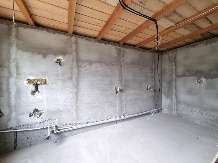 Casă individuală cu 3 camere în Vânători - 2