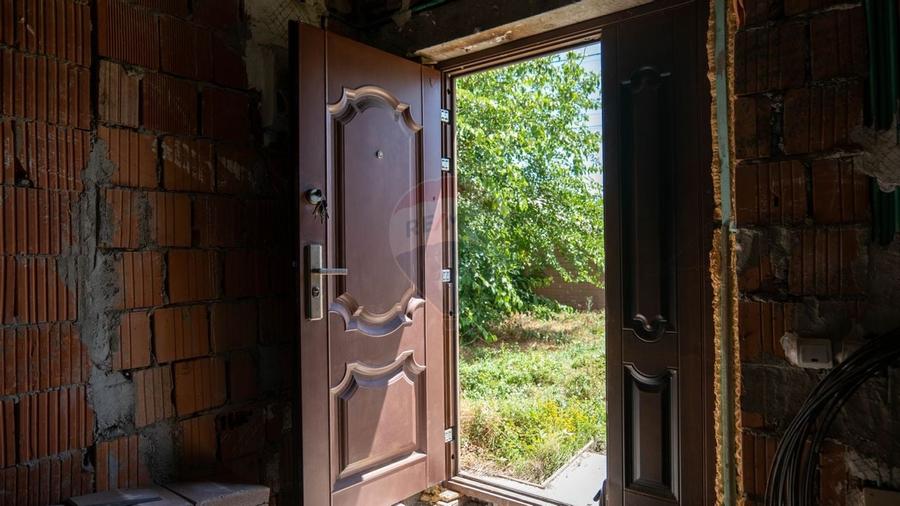 Vanzare vilă cu 5 camere Parter+Etaj, str. Magnoliei - Pantelimon - 21