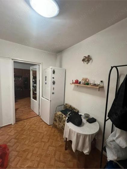 Garsoniera Str Valea Argesului Bloc 4 Etaje Mutare Imediata - 2