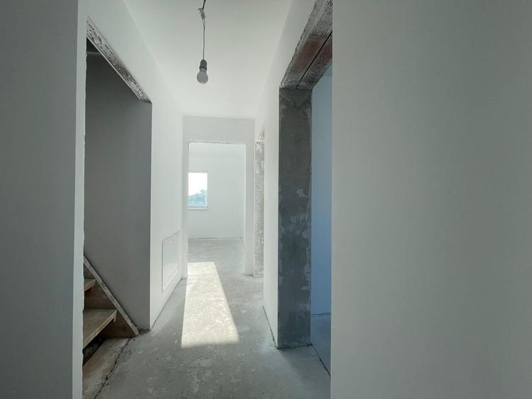 Duplex nou cu 4 camere, amplasament excelent în Moșnița Veche - 7