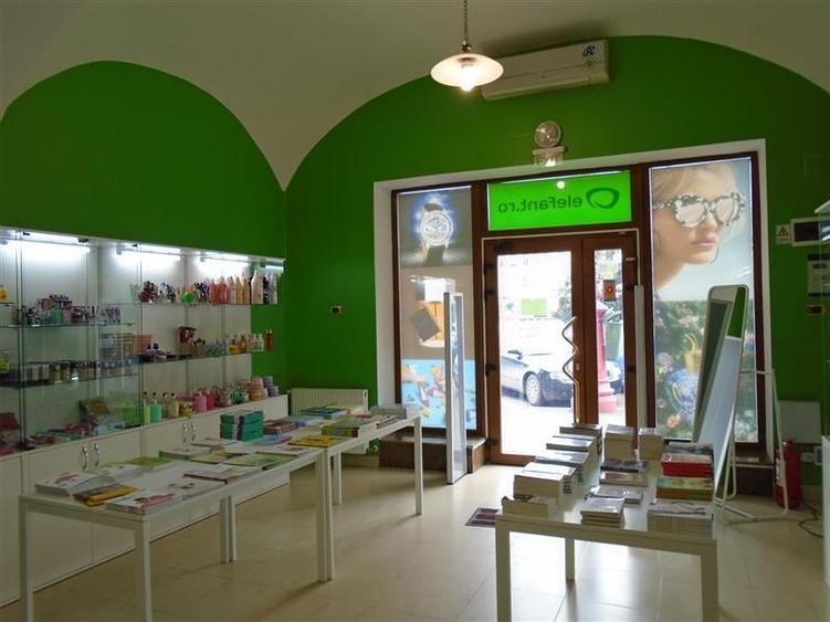 Spatiu comercial ultracentral - 1