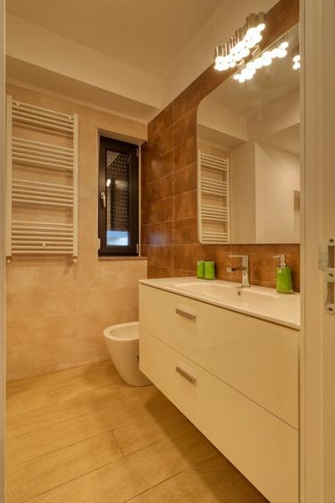 UNICAT Inchiriere apartament in imobil nou situat in inima centrului istoric - 6