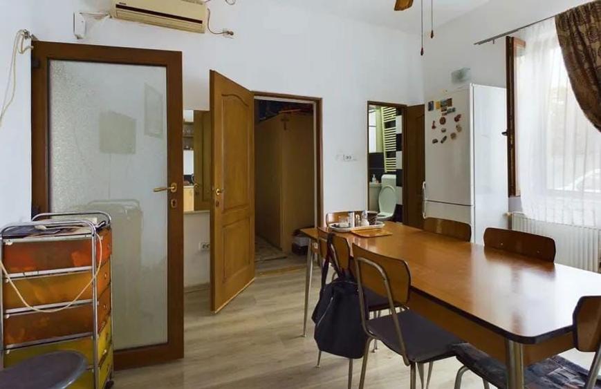 Cind apartament curte comuna! Arad - 5