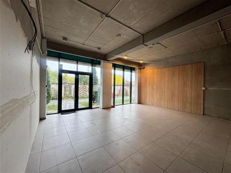 Spatiu comercial 120 mp, Qualis II, Tractorul - 1