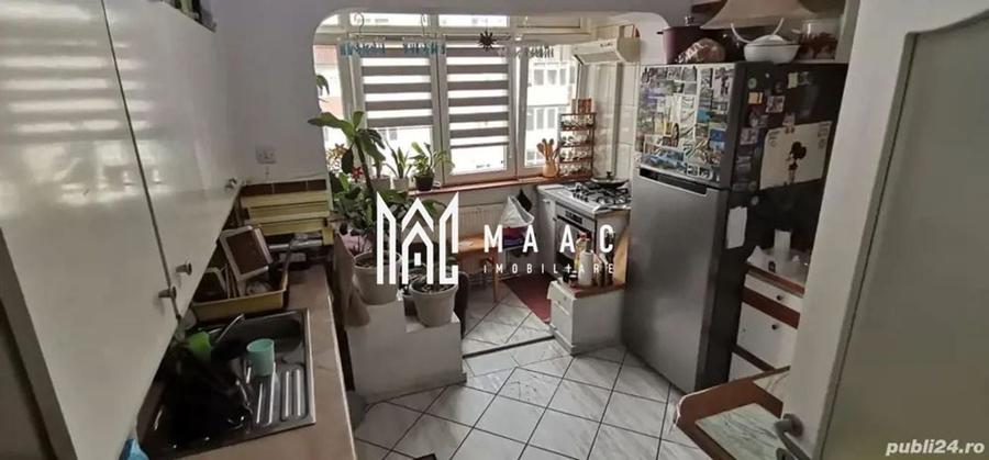 Apartament 3 camere I Decomandat I Zona Vasile Aaron - 11