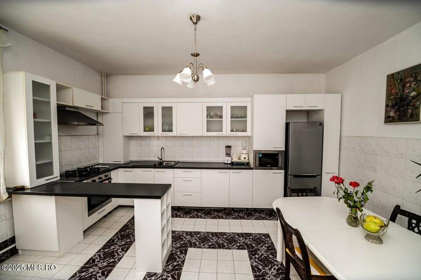 Freidorf - Vila Multifunctionala - D+P+1, 380 mp utili! - 6