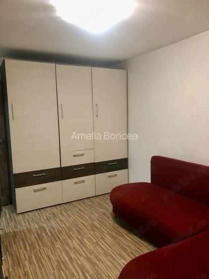 Inchiriez apartament o camra, zona Soarelui Inchiriez apartament o camra, zona Soarelui