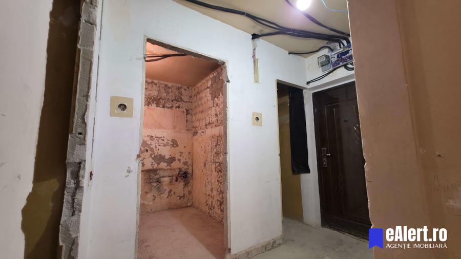 Apartament 3 camere Tineretului – renovare începută, decomandat, P. Norilor. - 12