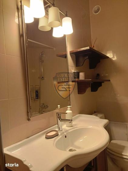 Apartament cu 2 camere decomandat în Central