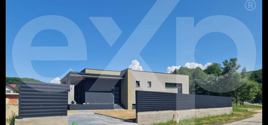 Case parter cu 4 camere in Budeasa – confort modern in mijlocul naturi - 10