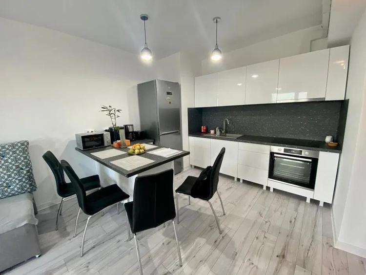 Apartament 2 camere balcon loc de parcare zona Tractorului - 2