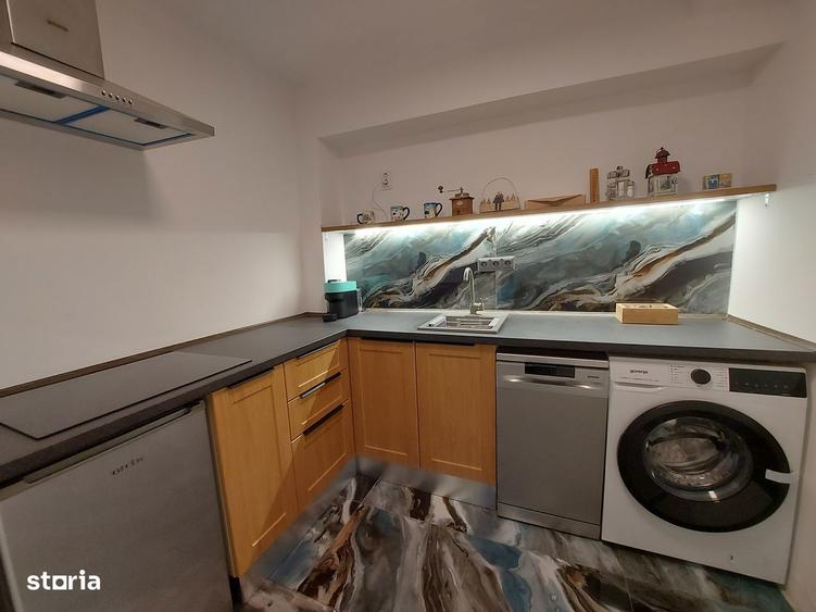 Casa zona platou, aproape de Pedagogic, Economic, Papiu, Unirea. - 19