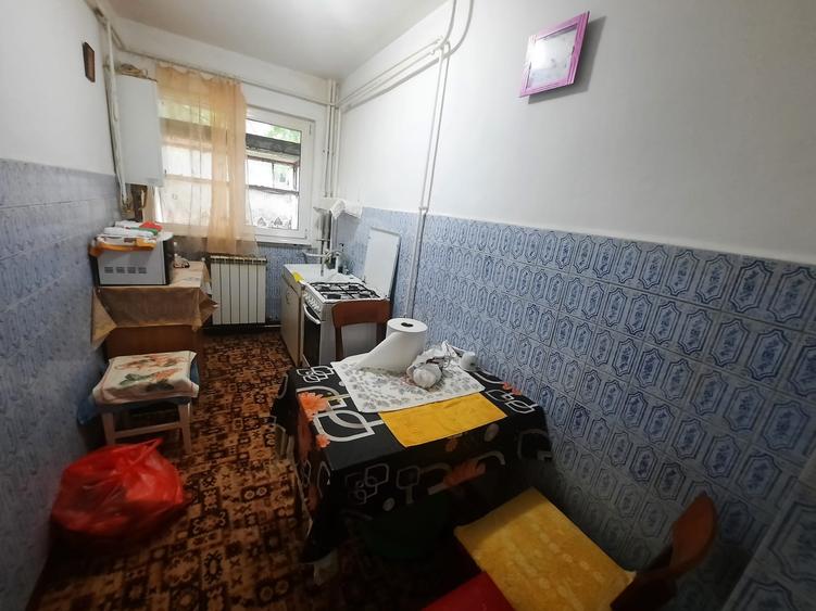 Apartament de 2 camere decomandat, etajul 1/8, zona Copou - 6