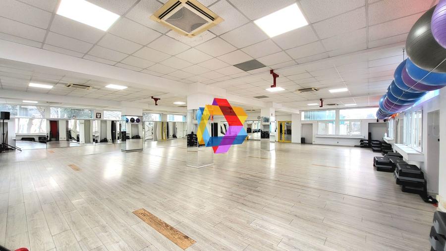 Spatiu de birouri- 325 mp - 5